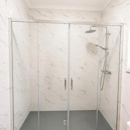 Sanzi Tatil Evi Tavira
