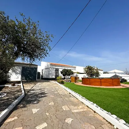 Casa de Férias Sanzi *